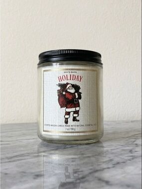 Bath and Body Works Holiday Scented Candle